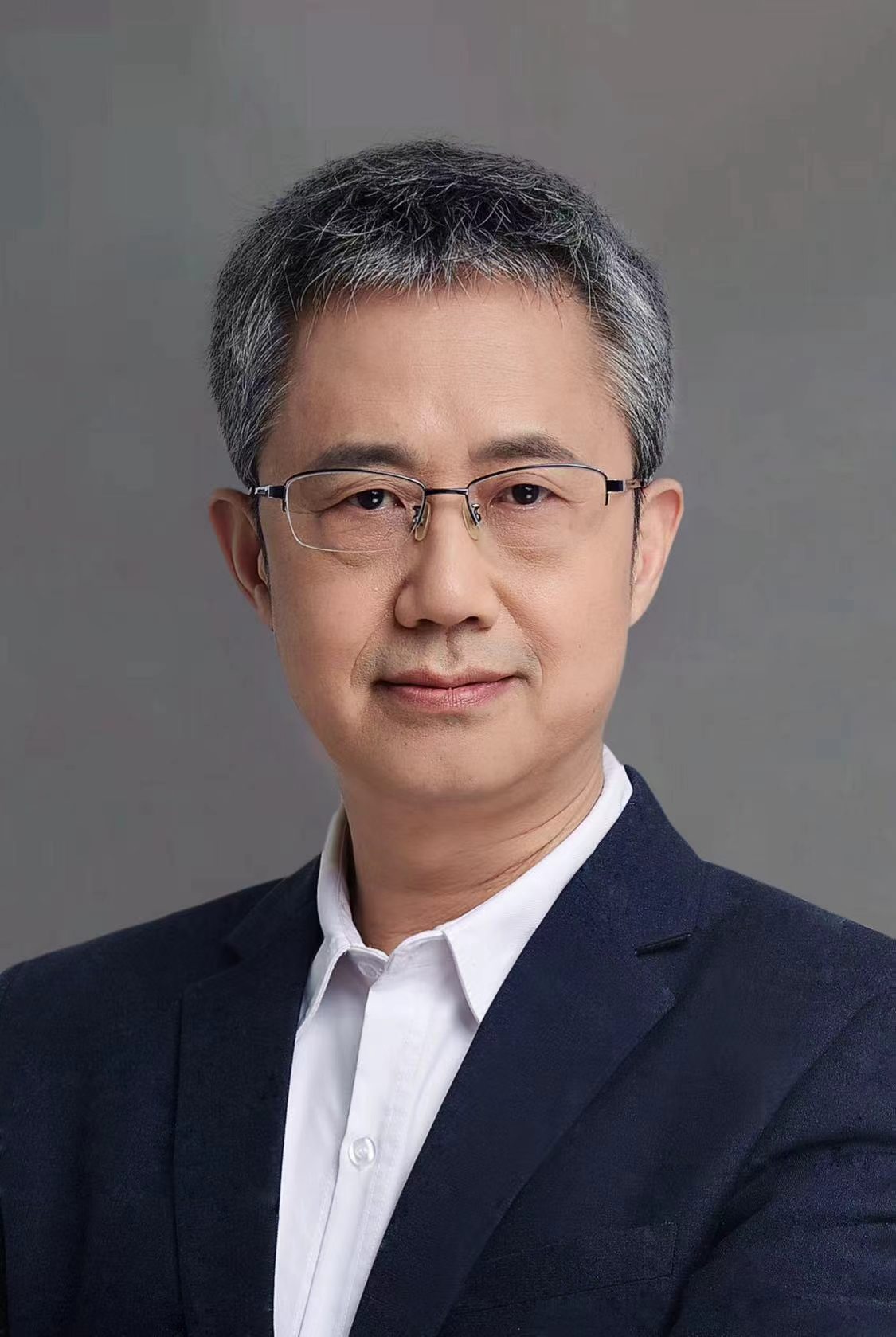 Portrait of Tie Jun Cui